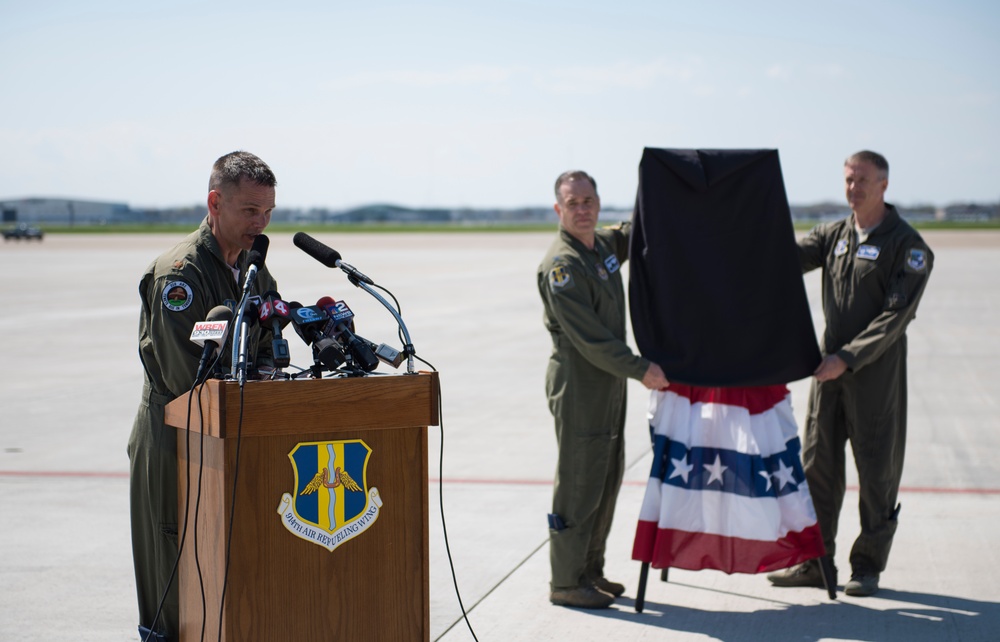 Niagara Falls ARS hosts air show press conference