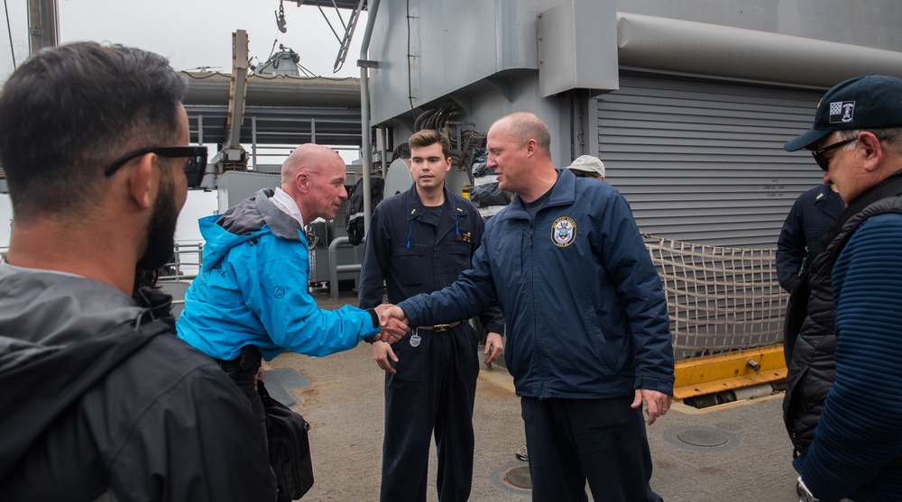 Pearl Harbor Hosts Leaders To Sea Event