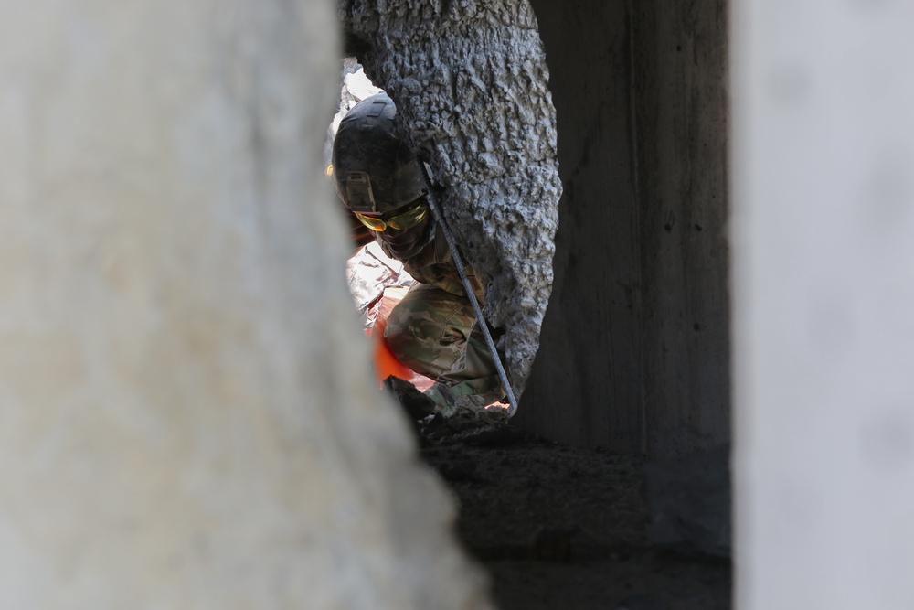 MDNG Soldiers, Airmen conduct joint search and rescue training