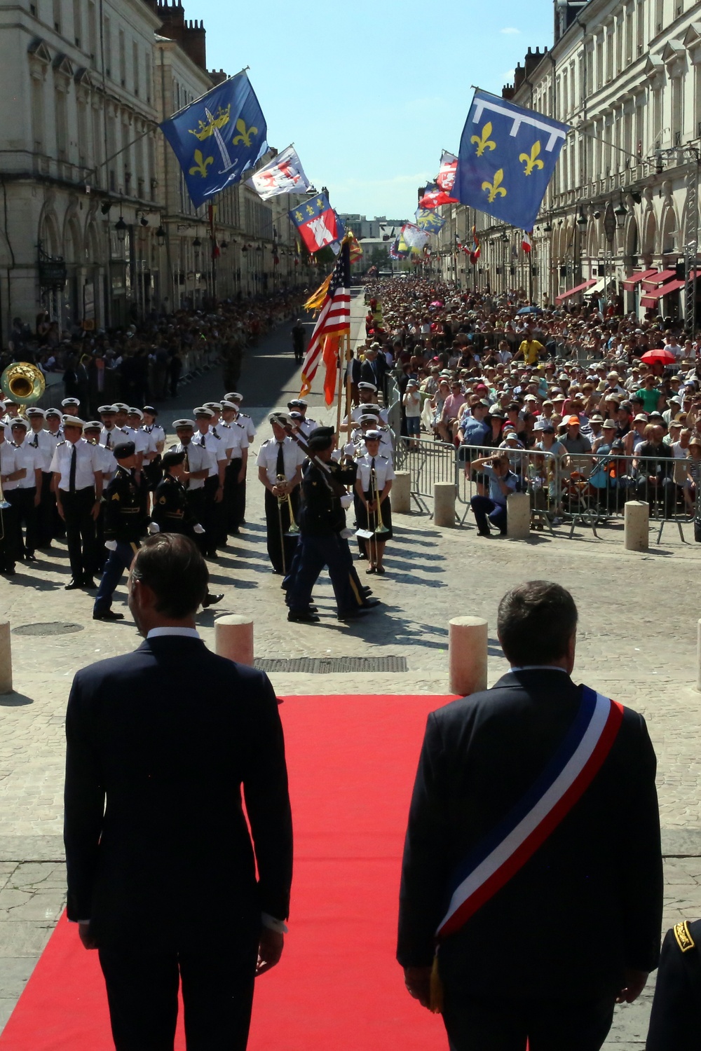 US Soldiers build relationships with French allies in Orleans