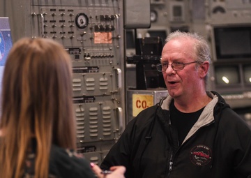 PSNS Donates Historic NR-1 Submarine Control Room to U.S. Naval Undersea Museum