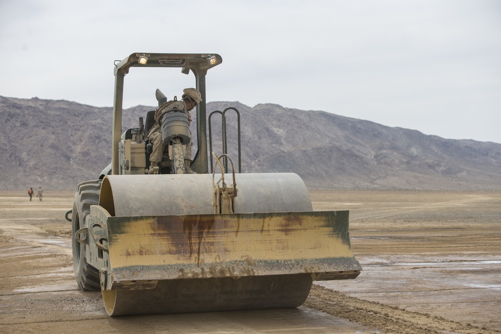 ITX 3-18: MWSS-271 Constructs Helicopter Landing Zones