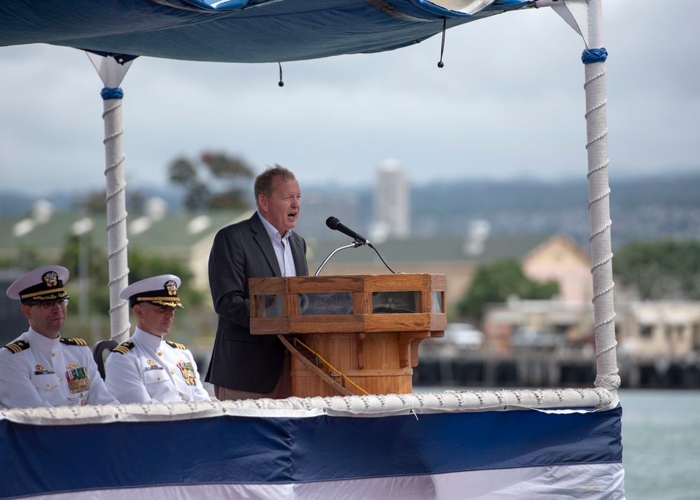 USS Mississippi Holds Change of Command