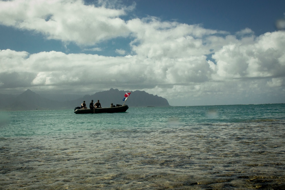 U.S. Marines conduct dive operations