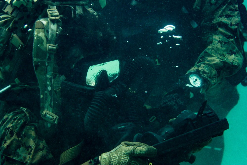 U.S. Marines conduct dive operations