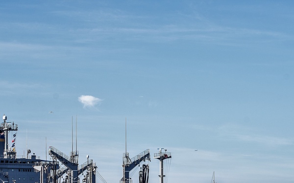 Mark VI Patrol Boats escorts USNS Henry J. Kaiser (T-AO 187)