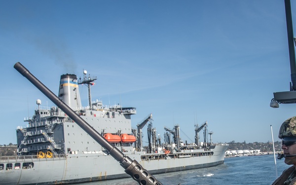 Mark VI Patrol Boats escorts USNS Henry J. Kaiser (T-AO 187)