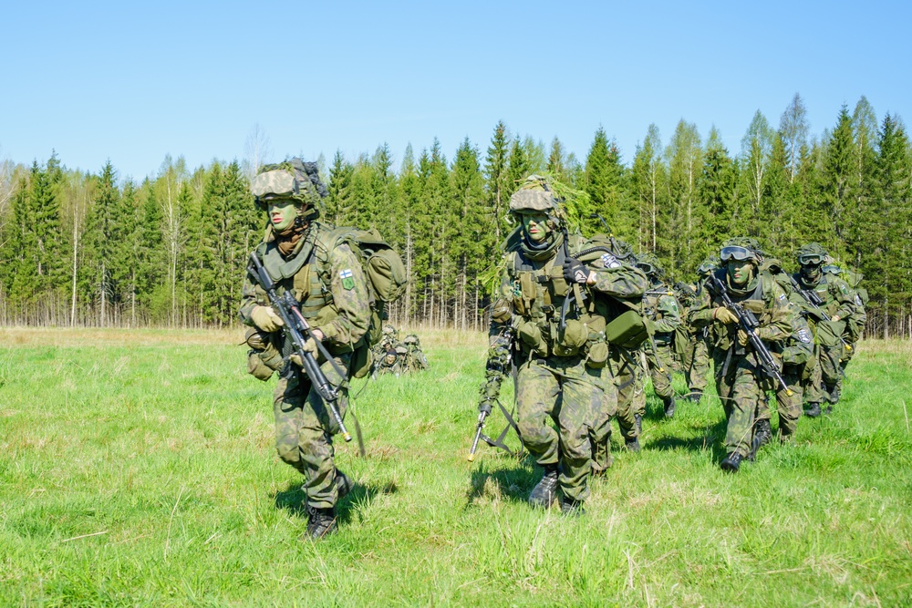 Air Cav trains with Estonian, Finnish forces for Operation Hedgehog