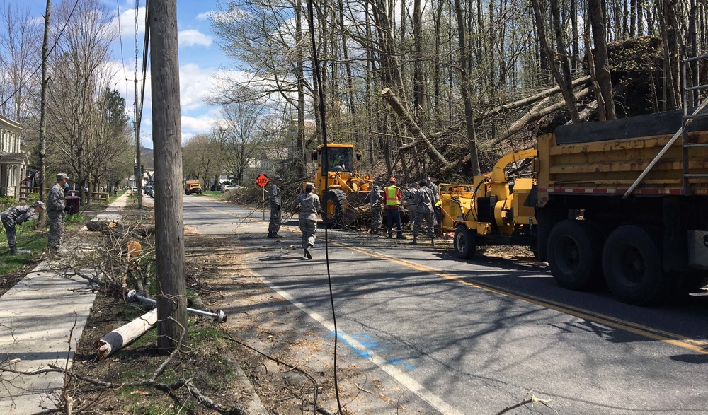 NY Air Guard assists in storm cleanup