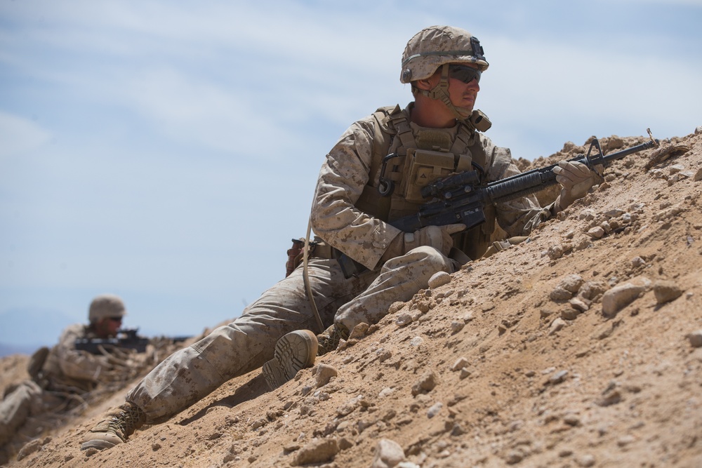 Combat Logistics Battalion 8 trains to defend forward operating bases during Training Exercise 3-18