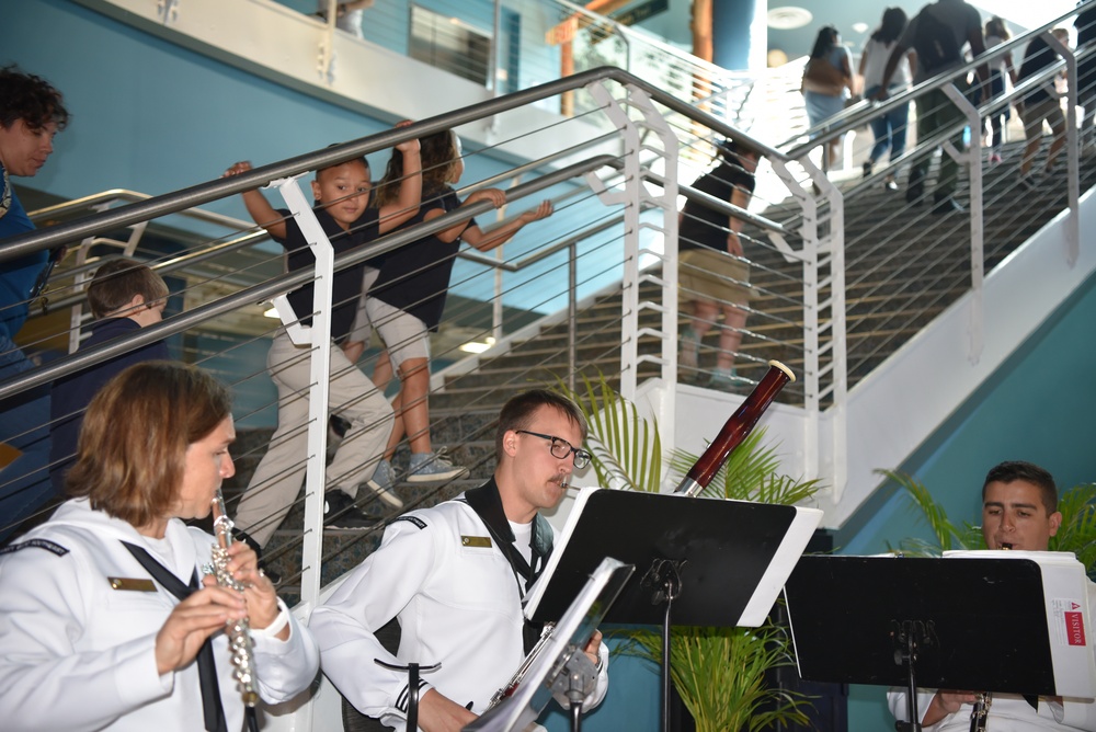 Navy Band Southeast Woodwind Trio Performs at Florida Aquarium