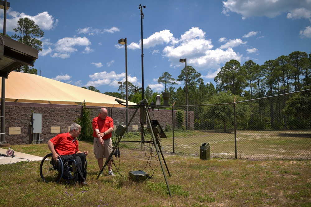 Former combat weatherman visits STTS