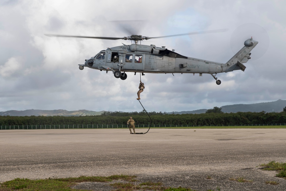 EODMU-5 conduct HRST/C Master qualifications
