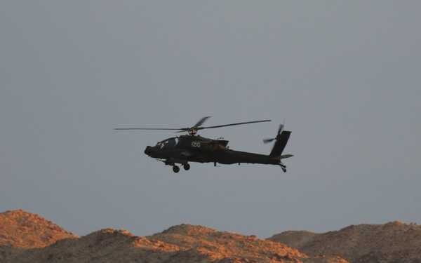 AH-64 Apache