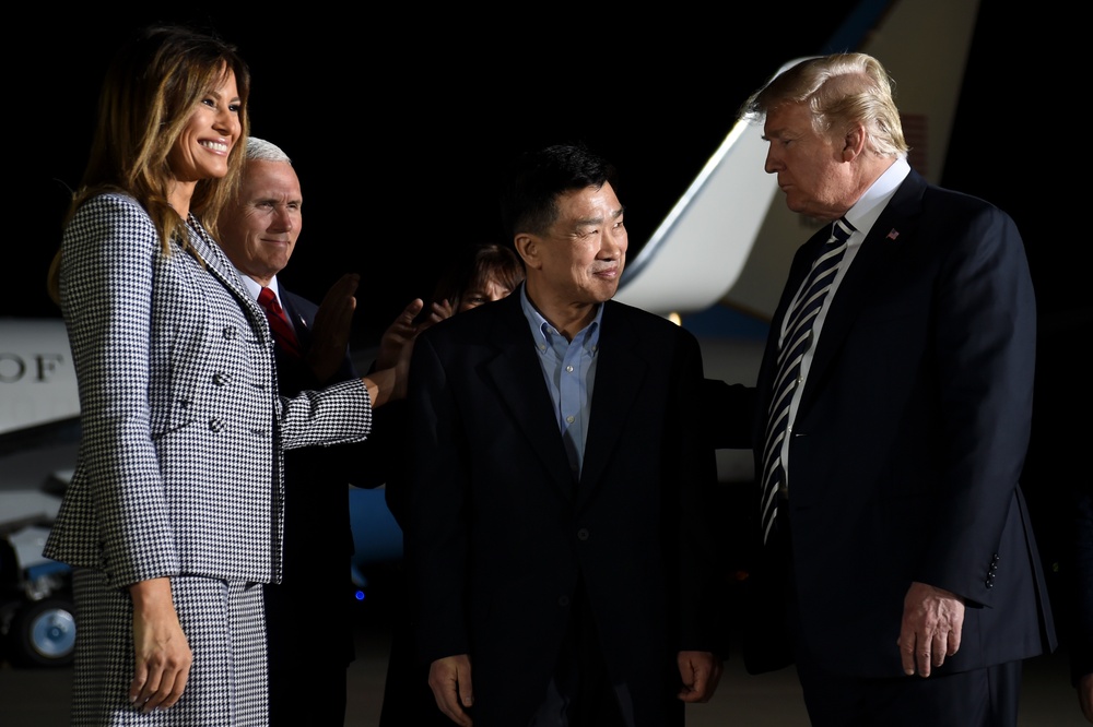89th Airlift Wing transports freed American detainees from North Korea