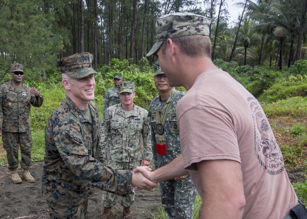 Balikatan 18: Brig. Gen. Weidley Visits Naval Base Camilo Osias