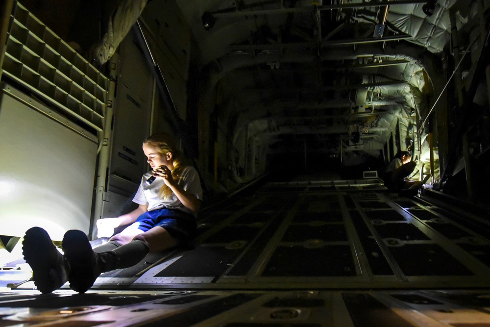 Combat King gets 'royal' treatment during wash