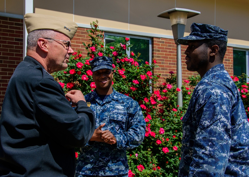 Navy Surgeon General visits Naval Health Clinic Patuxent River