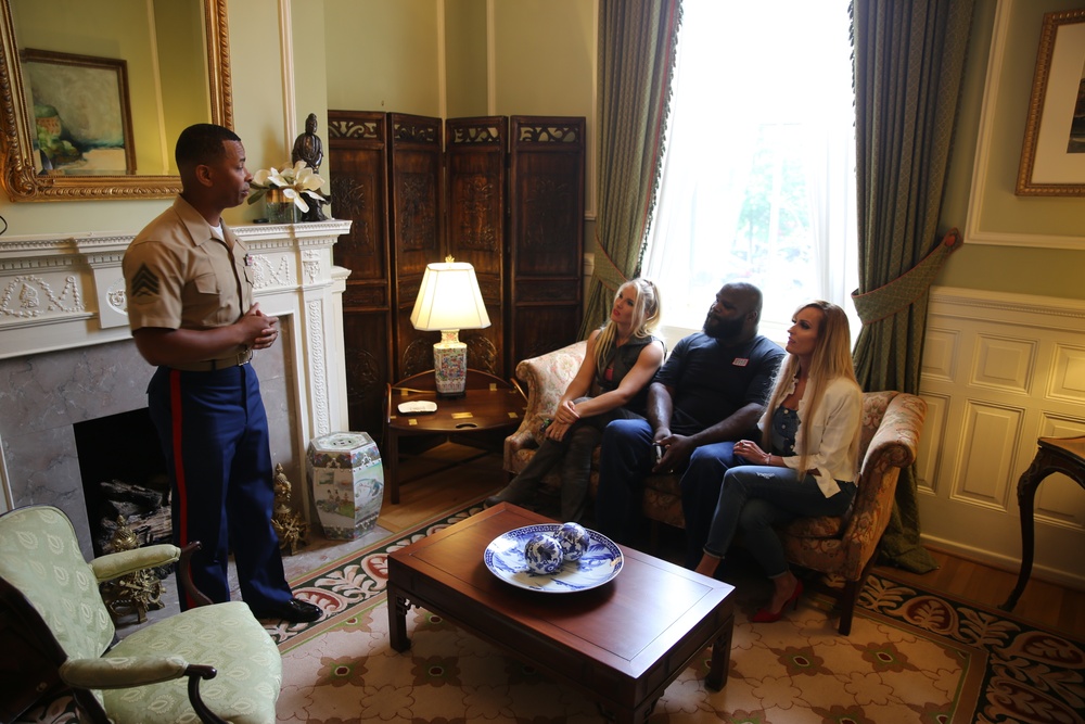 WWE Superstars visit Marine Barracks Washington
