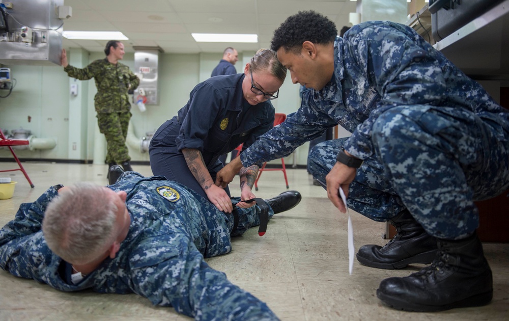 Sailors conduct TCCC Training Course aboard USNS Mercy