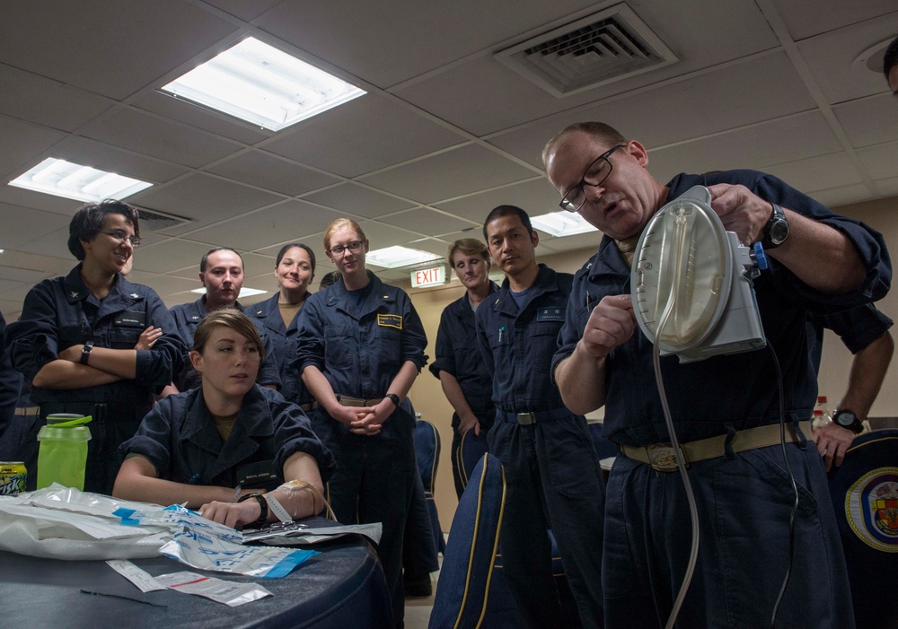 Sailors conduct a Wound Care Course aboard USNS Mercy