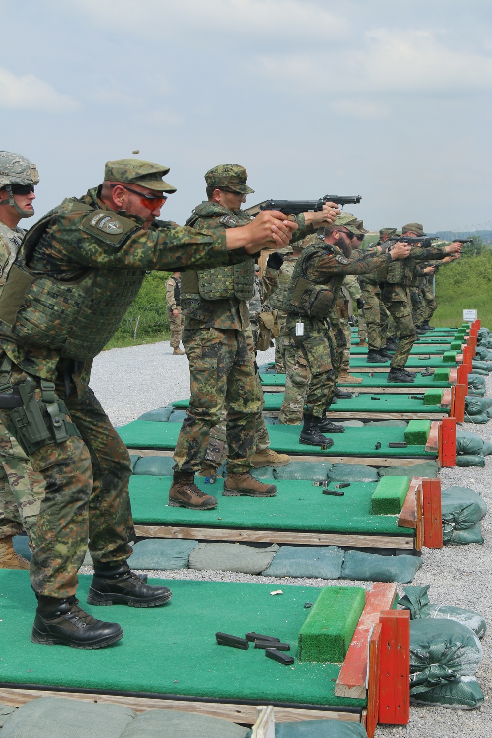Interoperability range: MPs host, Germans &amp; Polish fire M9s