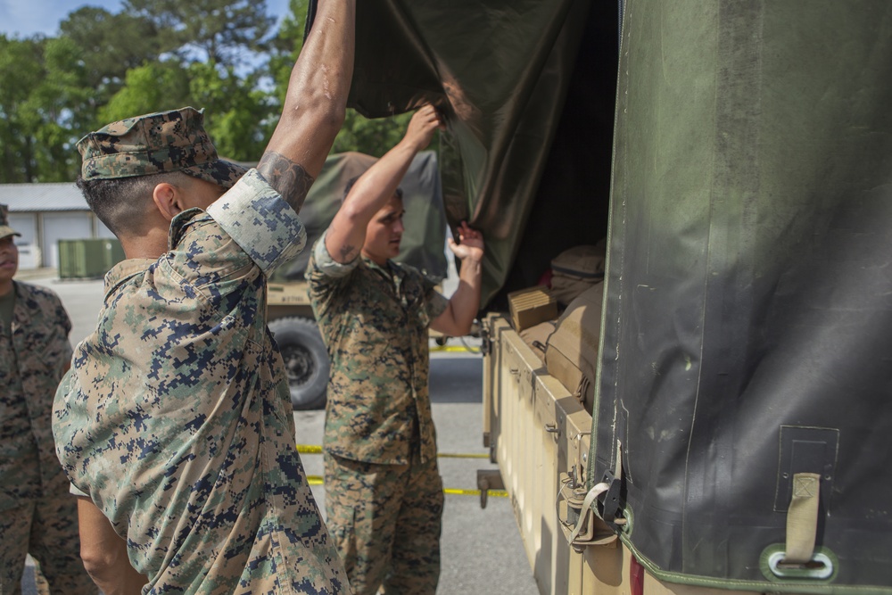 Marines prepare for Command Post Exercise 2