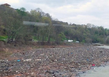 Corps employees use ingenuity to collect debris, trash on Lake Cumberland