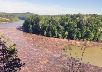 Corps employees use ingenuity to collect debris, trash on Lake Cumberland