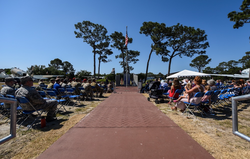 24 Airmen awarded Distinguished Flying Cross