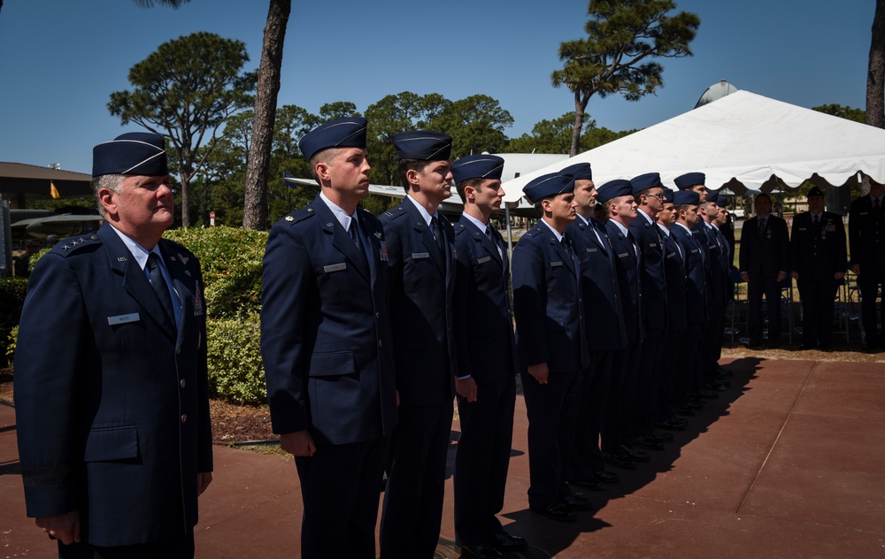 24 Airmen awarded Distinguished Flying Crosses