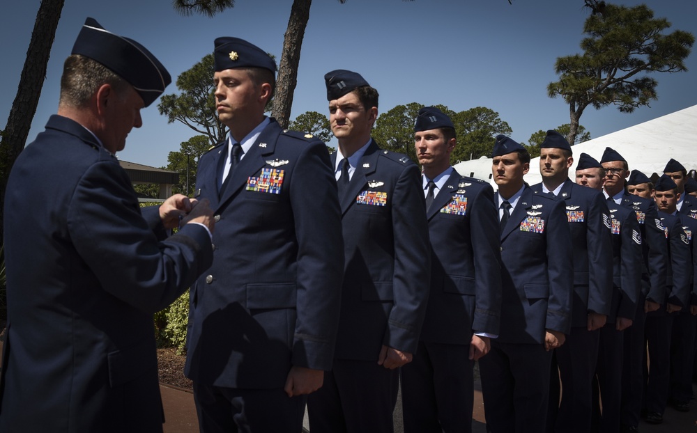 24 Airmen awarded Distinguished Flying Crosses