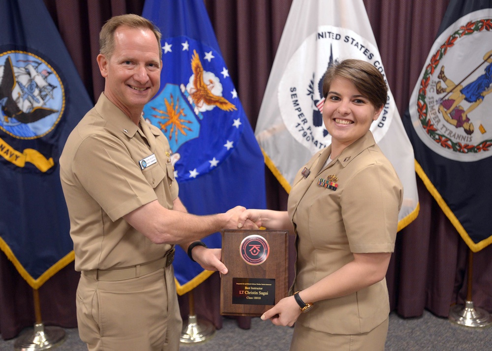 Deputy Commander, Naval Surface Force, U.S. Pacific Fleet Recognizes Fleet’s Newest WTI Patch-Wearers