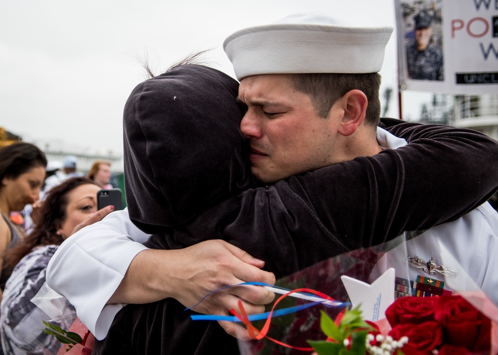 USS Dewey Homecoming