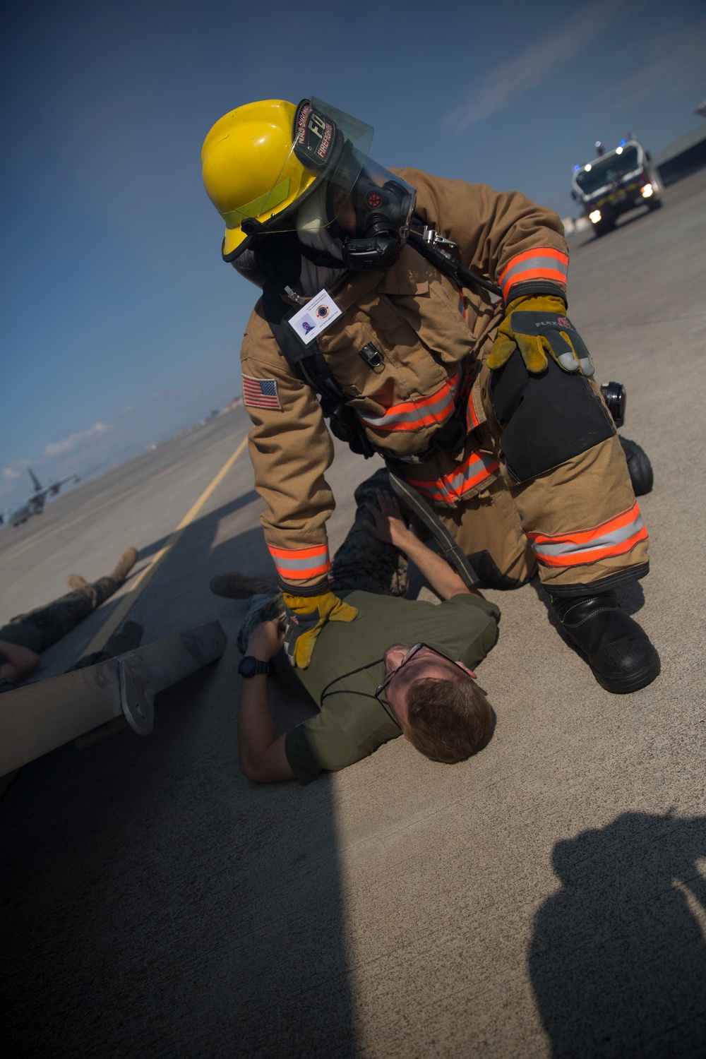 Up in smoke: Marines and Sailors practice Crash, Fire and Rescue training