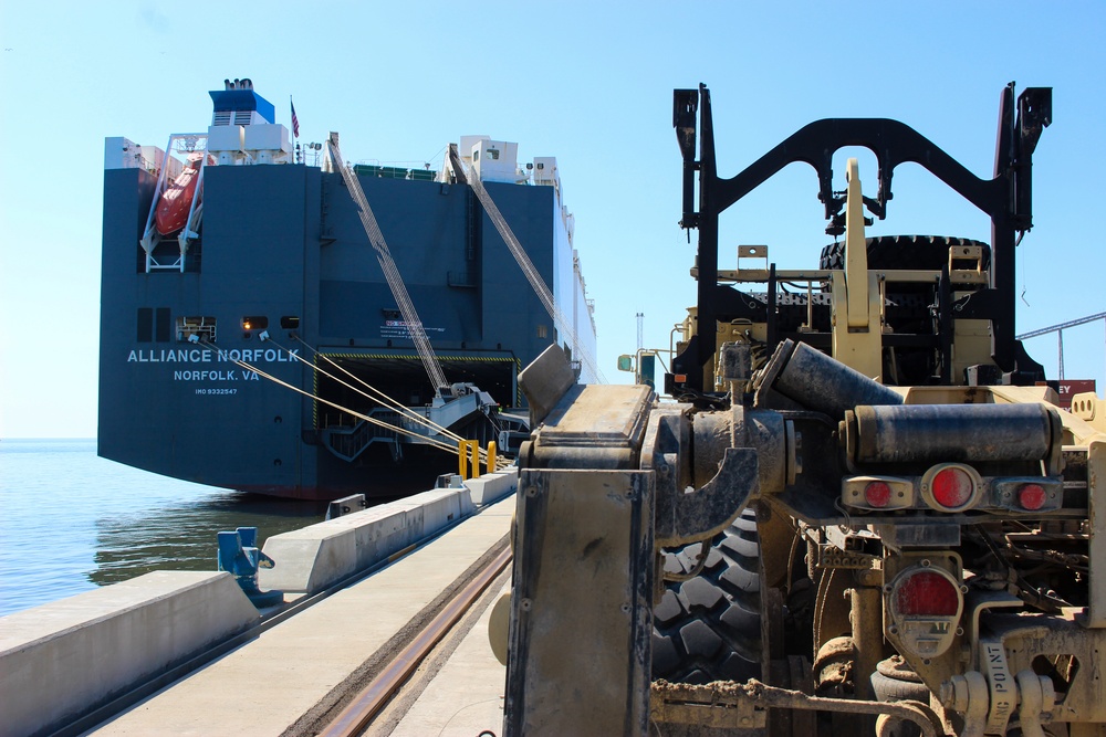155th first Army unit to use Port of Gulfport