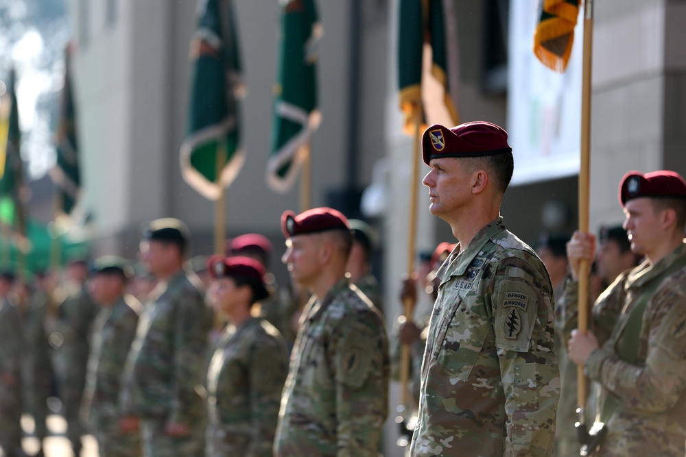 1st Special Forces Command (Airborne) change of command