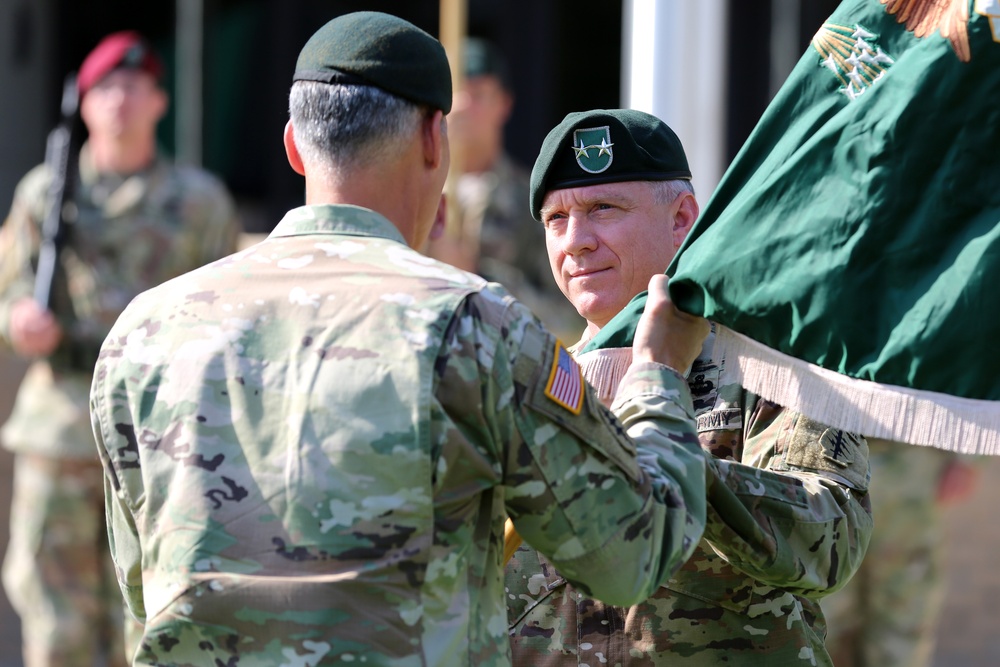 1st Special Forces Command (Airborne) change of command