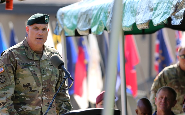 1st Special Forces Command (Airborne) change of command