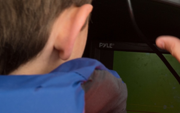 PSNS Teams With NUWC to Help Students Explore Marine Life