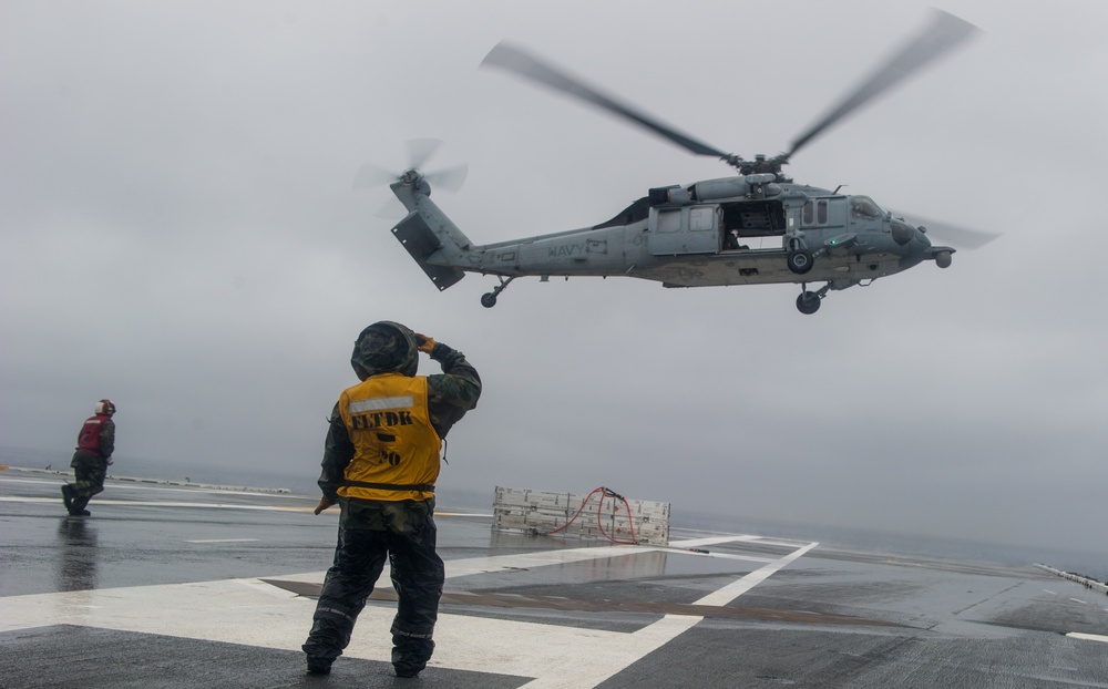 USS Ronald Reagan (CVN 76)