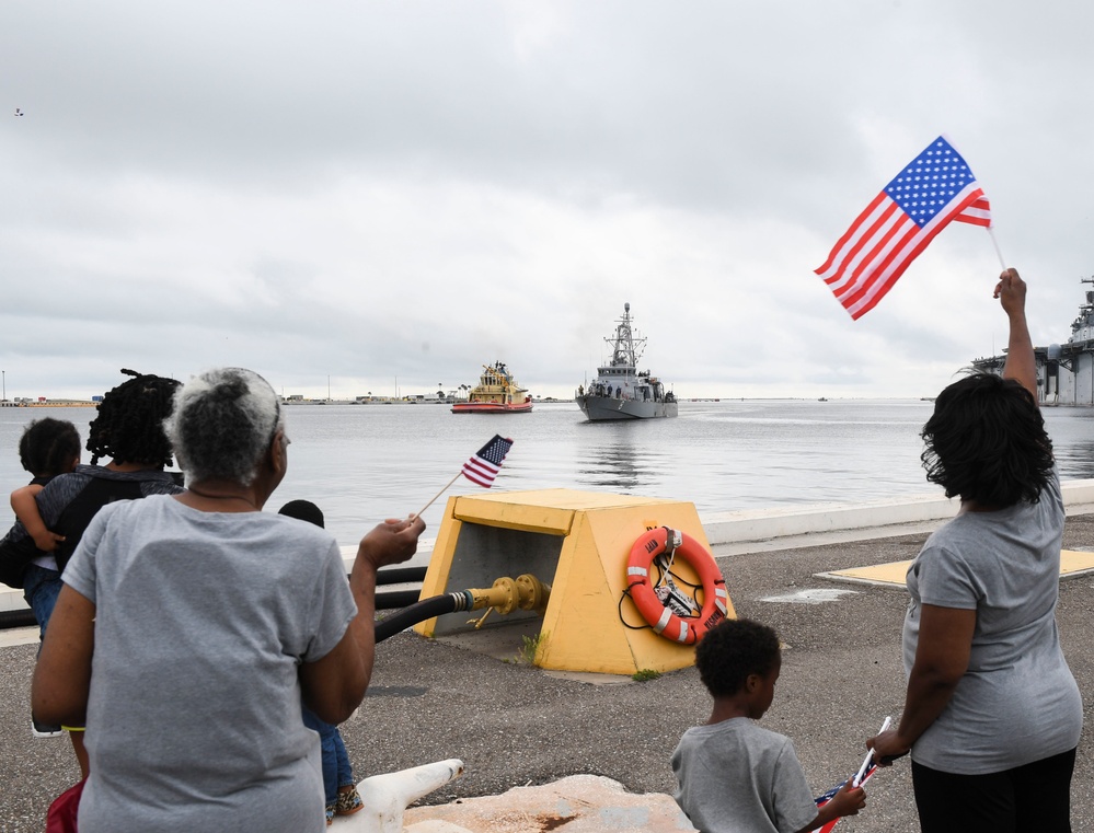 USS Zephyr returns to NAVSTA Mayport