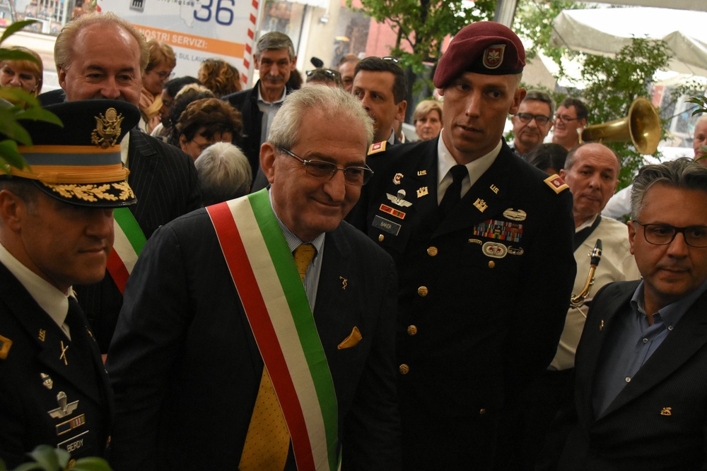 Meeting the Mayor of Camisano Vicentino