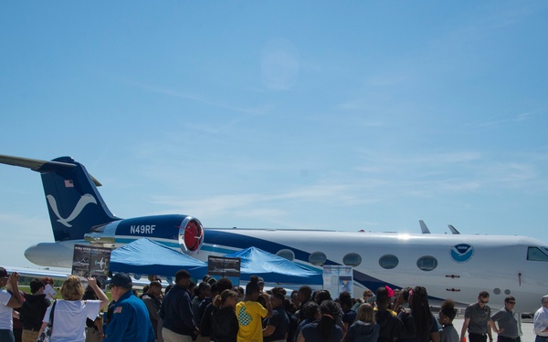 Public Views NOAA's Gulfstream IV-SP (G-IV) Aircraft "Gonzo" at the Hurricane Awareness Tour