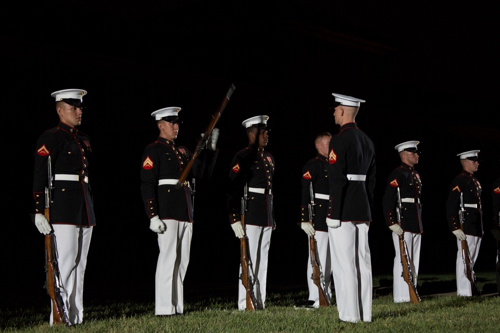 Marine Barracks Washington Friday Evening Parade 05.11.18