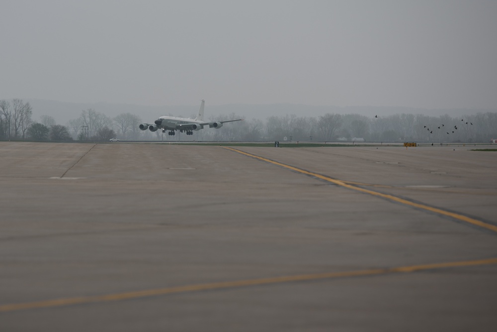 Royal Air Force Rivet Joint landing