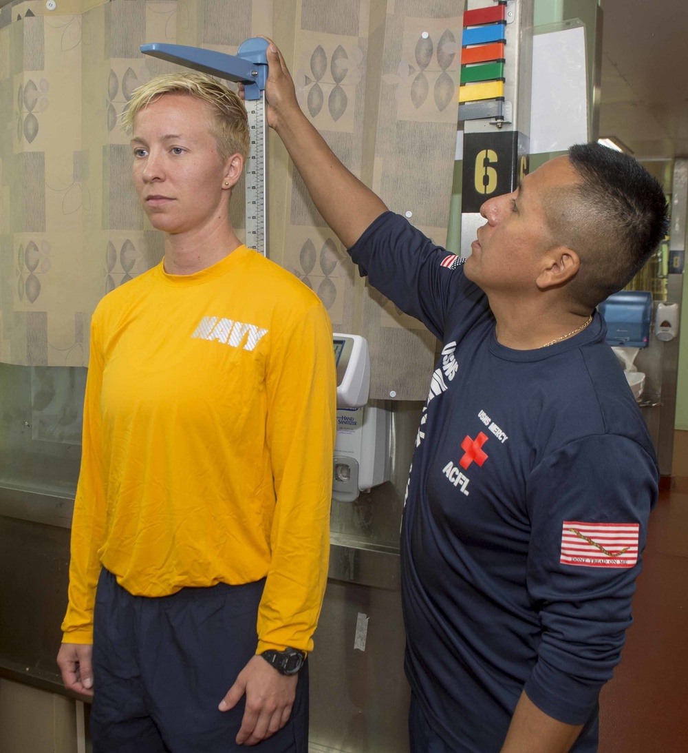 Sailors conduct BCA aboard USNS Mercy