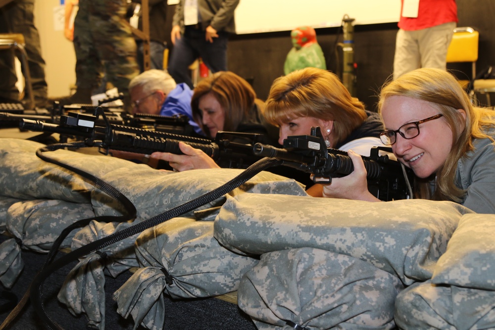 Employers train like Soldiers during ESGR Boss Lift