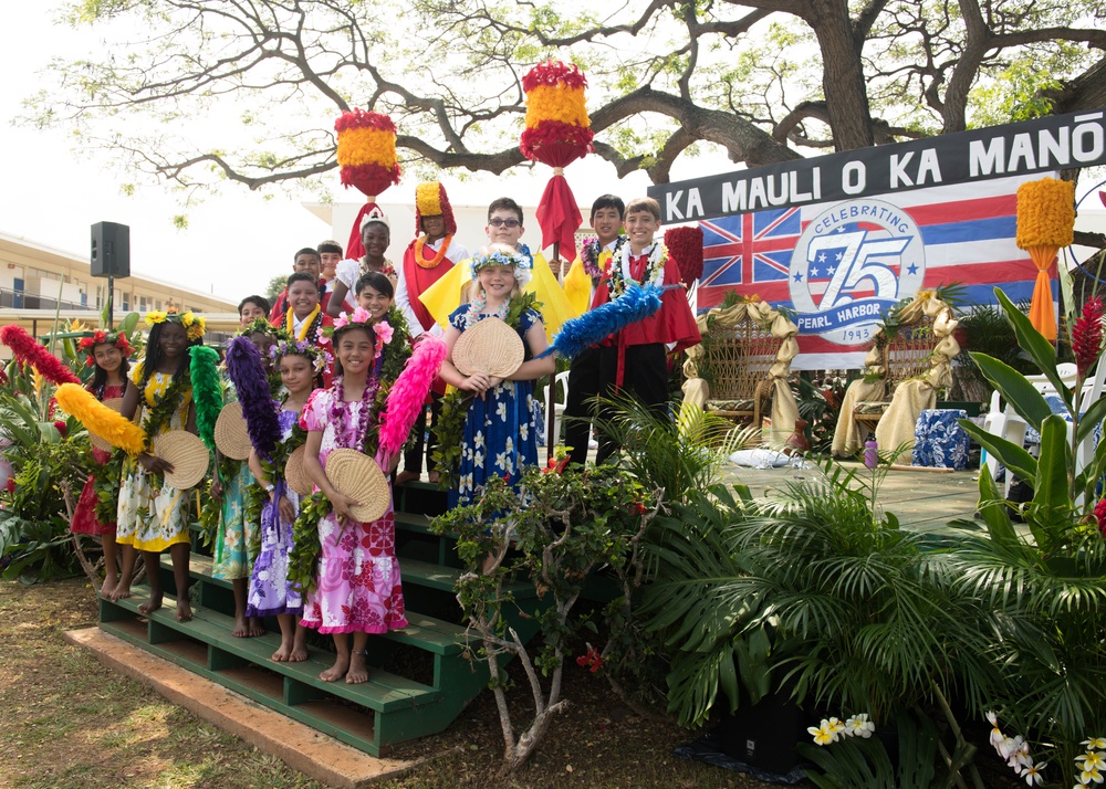 DVIDS Images Pearl Harbor Kai Elementary School Celebrates 75th