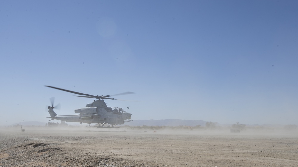 Marines with HMLA-367 Utilize A FARP During ITX 3-18